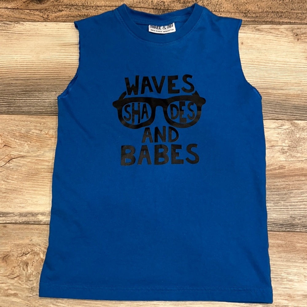 Waves, shades and babes tank top size 6